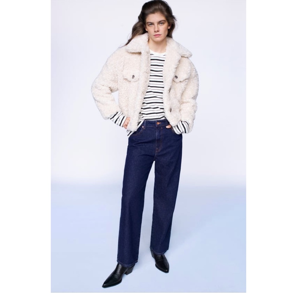 Zara STRAIGHT LEG Z1975 JEANS
Blue 0/6164/205/407/38 size 28 (us 6)